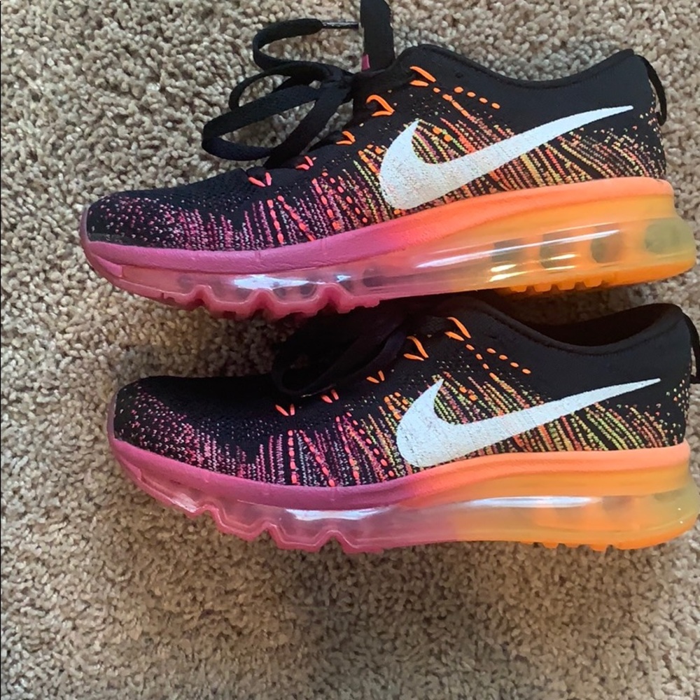 Nike FLYKNIT MAX
